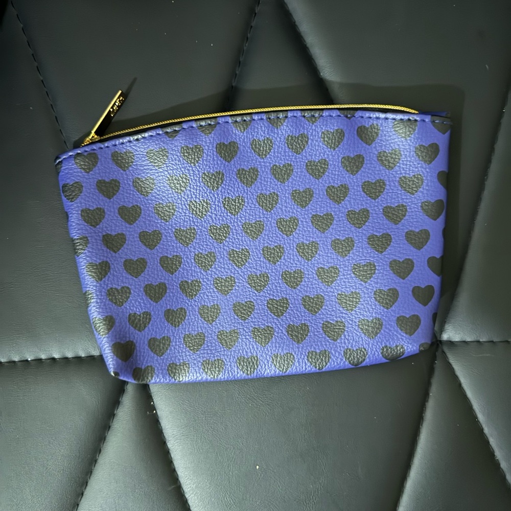 Ipsy Heart Patterned Blue and Black Women's Clutch